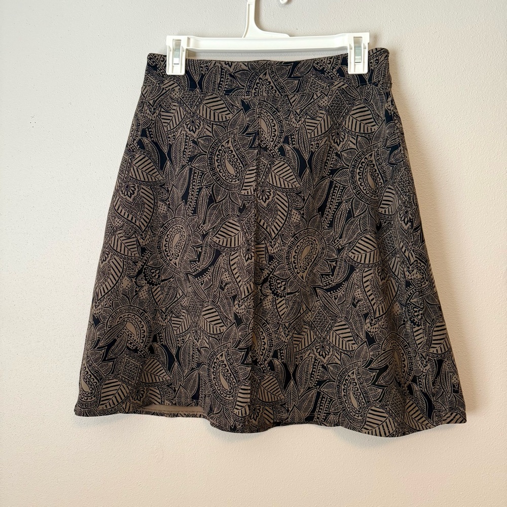 Athleta Tan & Black Paisley Skirt